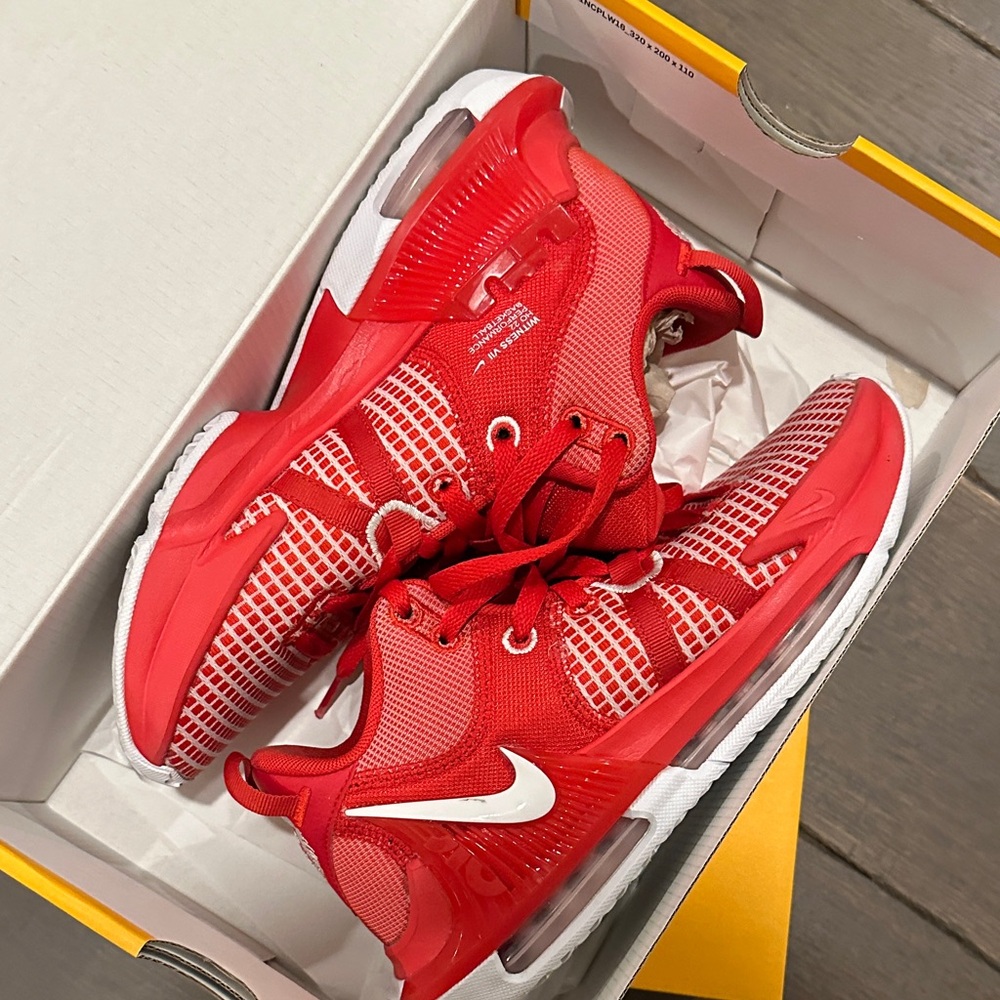 Lebron Witness 7 - Vibrant Red Kids Sneakers with White Accents